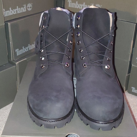 Timberland Premium Waterproof Boot Black Nubuck - Picture 2 of 7